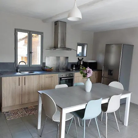 Chez Gil Holiday home *